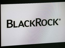 貝萊德加碼做空美英國債：通脹風險被低估，10年期美債或再衝5%