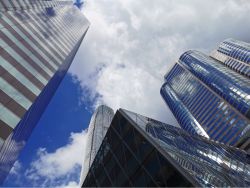 香港「唱高散貨」證券欺詐案兩主謀被判監禁最長24個月