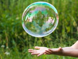 港股异动 | 广南(集团)(01203)跌近6% 预计去年溢利不低于约1.11亿港元 同比减少21%